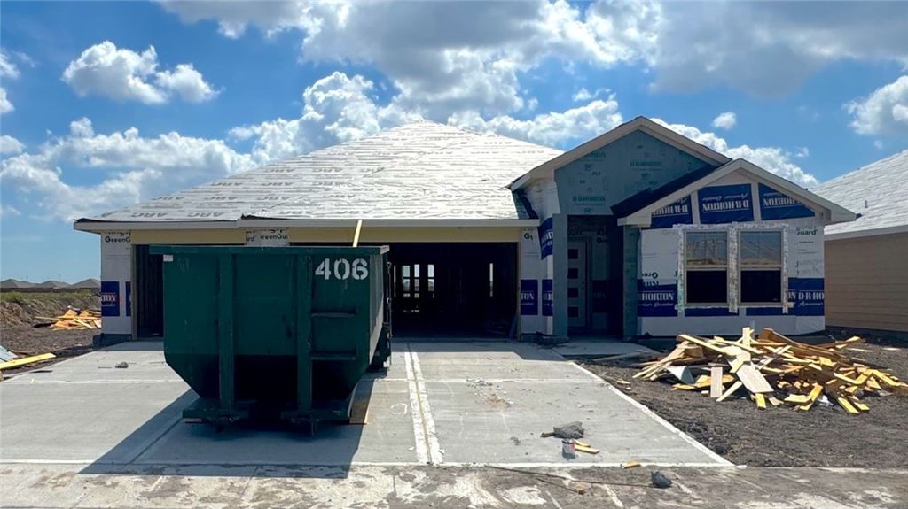 1449 Rhaegal St, Corpus Christi, TX 78415 — exterior