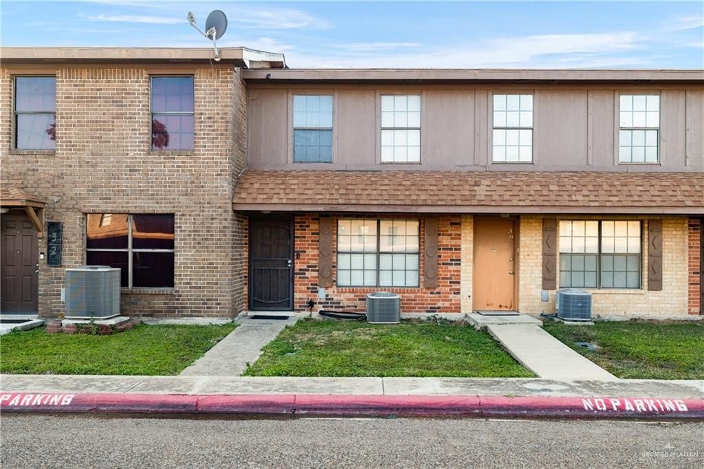 2201 S Jackson Road 31E, Pharr, TX 78577