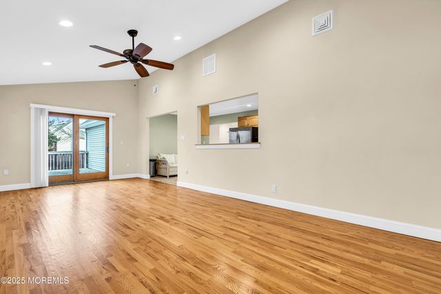 834 E Hickory Drive, Lanoka Harbor, NJ 08734