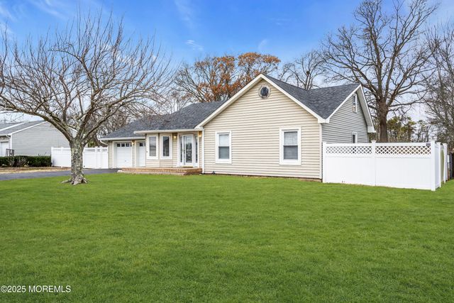 834 E Hickory Drive, Lanoka Harbor, NJ 08734