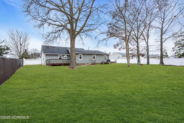 834 E Hickory Drive, Lanoka Harbor, NJ 08734