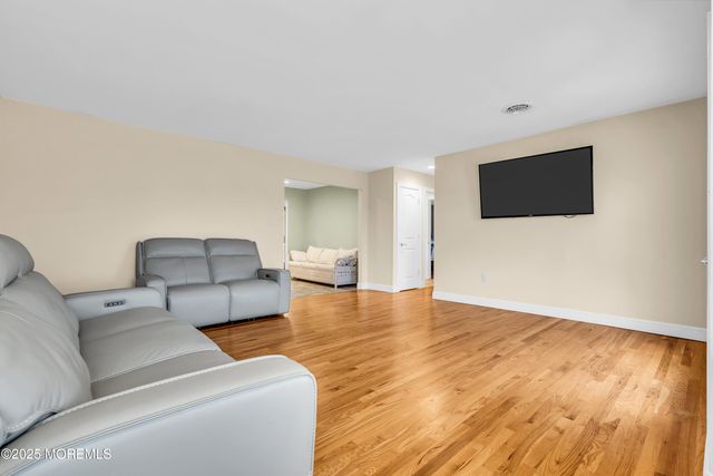 834 E Hickory Drive, Lanoka Harbor, NJ 08734