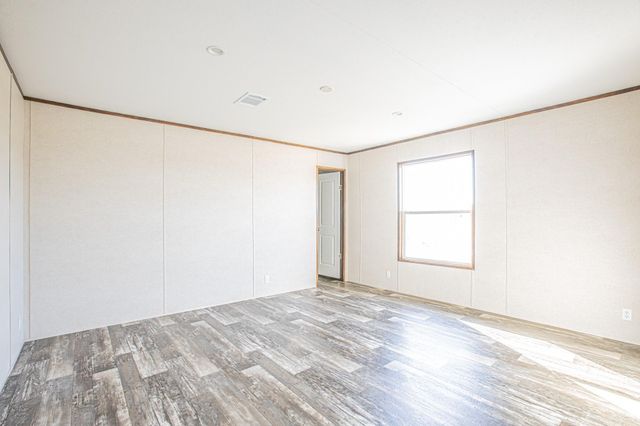 1057 Hopewell Road, Bellevue, TX 76228