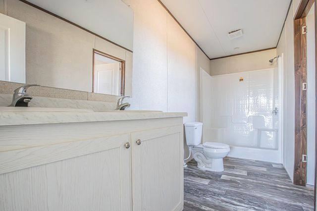 1057 Hopewell Road, Bellevue, TX 76228