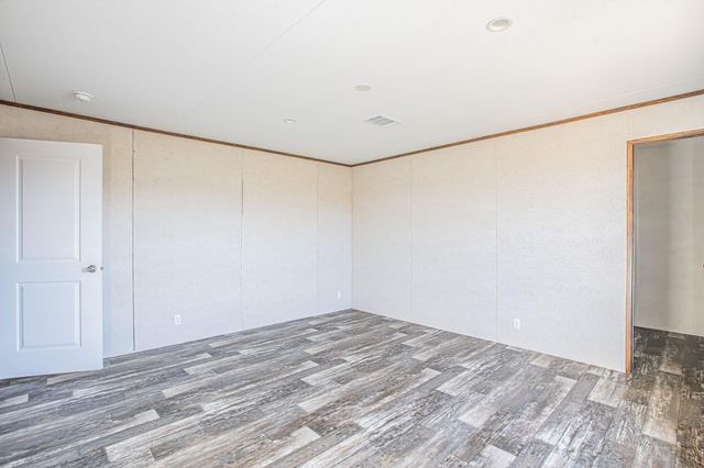 1057 Hopewell Road, Bellevue, TX 76228