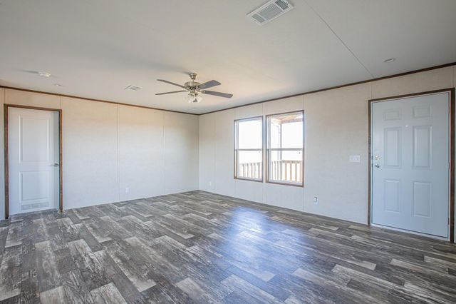 1057 Hopewell Road, Bellevue, TX 76228
