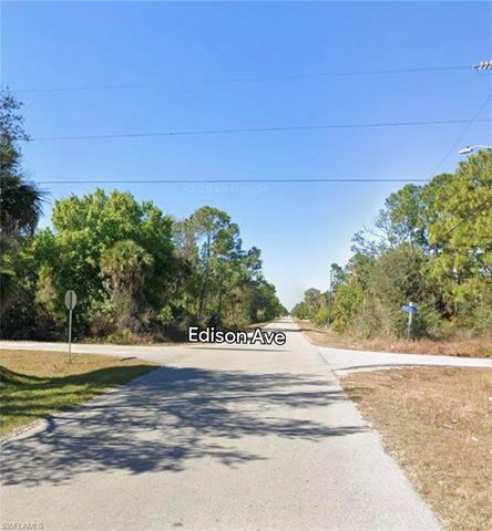 306 W 9th ST, Lehigh Acres, FL 33972