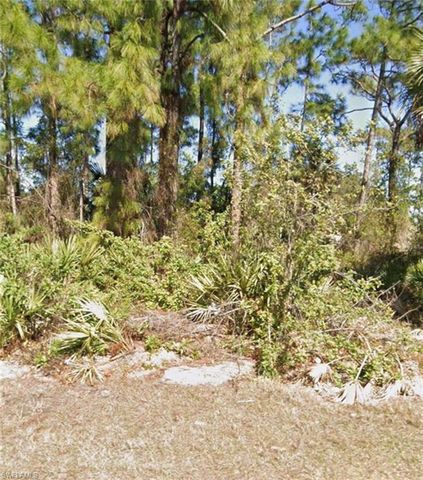306 W 9th ST, Lehigh Acres, FL 33972