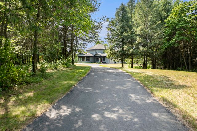 6483 N 144th Avenue, Crystal Twp, MI 49459