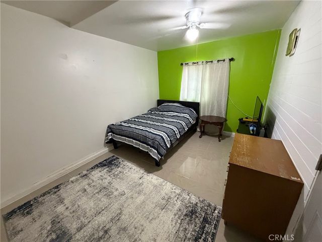 10687 Maple, Hesperia, CA 92345