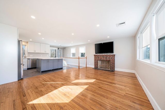 163 Pearl St, Stoughton, MA 02072