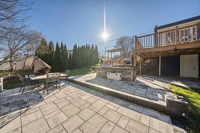 163 Pearl St, Stoughton, MA 02072