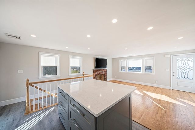 163 Pearl St, Stoughton, MA 02072