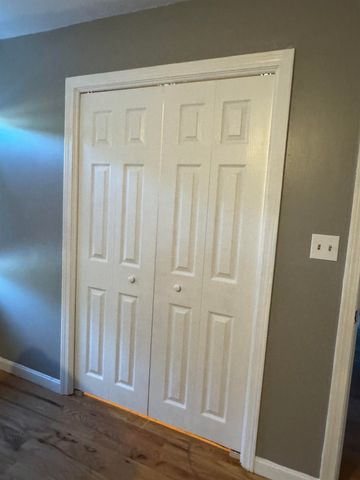 414 Springbrook Circle, Portsmouth, NH 03801