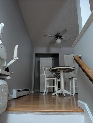 414 Springbrook Circle, Portsmouth, NH 03801