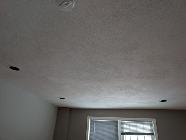 414 Springbrook Circle, Portsmouth, NH 03801