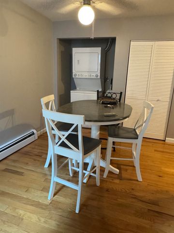 414 Springbrook Circle, Portsmouth, NH 03801