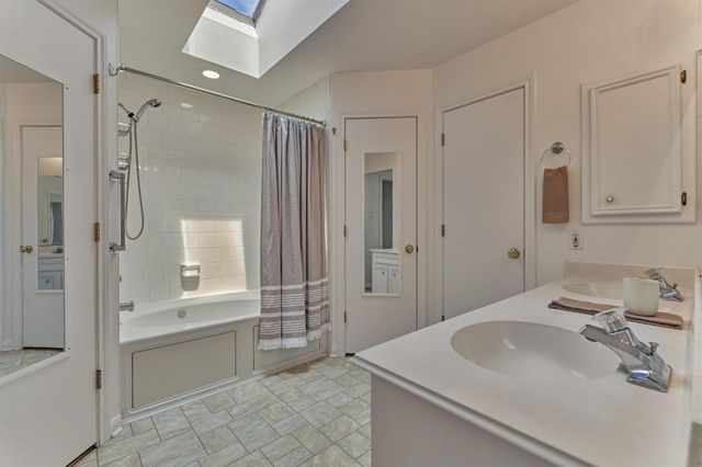 9749 E Shore Drive, Willis, TX 77318