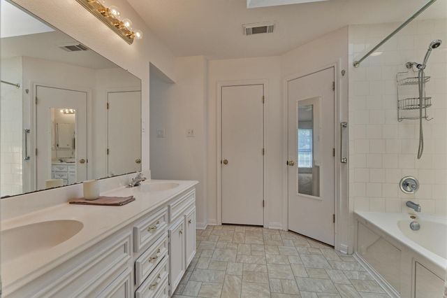 9749 E Shore Drive, Willis, TX 77318