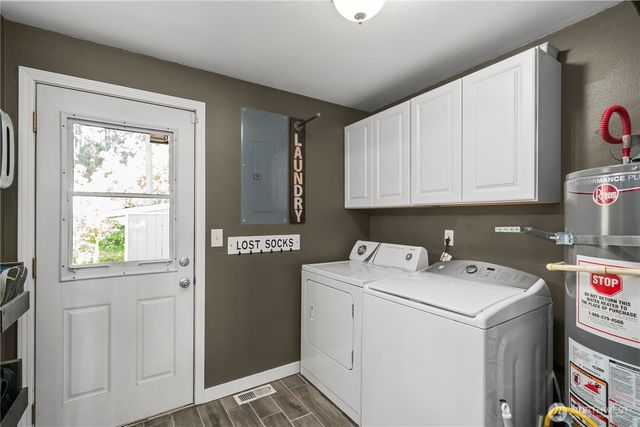 19101 58th Street E, Lake Tapps, WA 98391