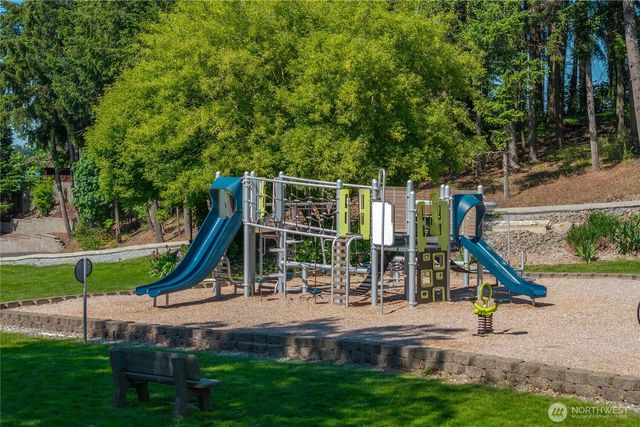 19101 58th Street E, Lake Tapps, WA 98391