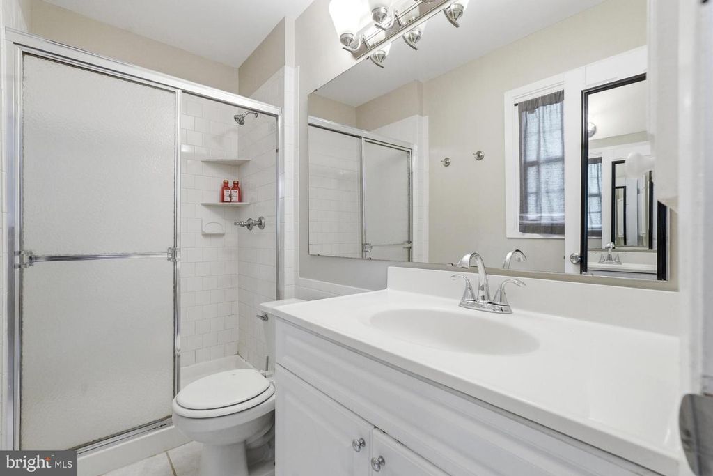 Image 33 of property listing at 3826 WINCHESTER LN, Bowie, MD 20715