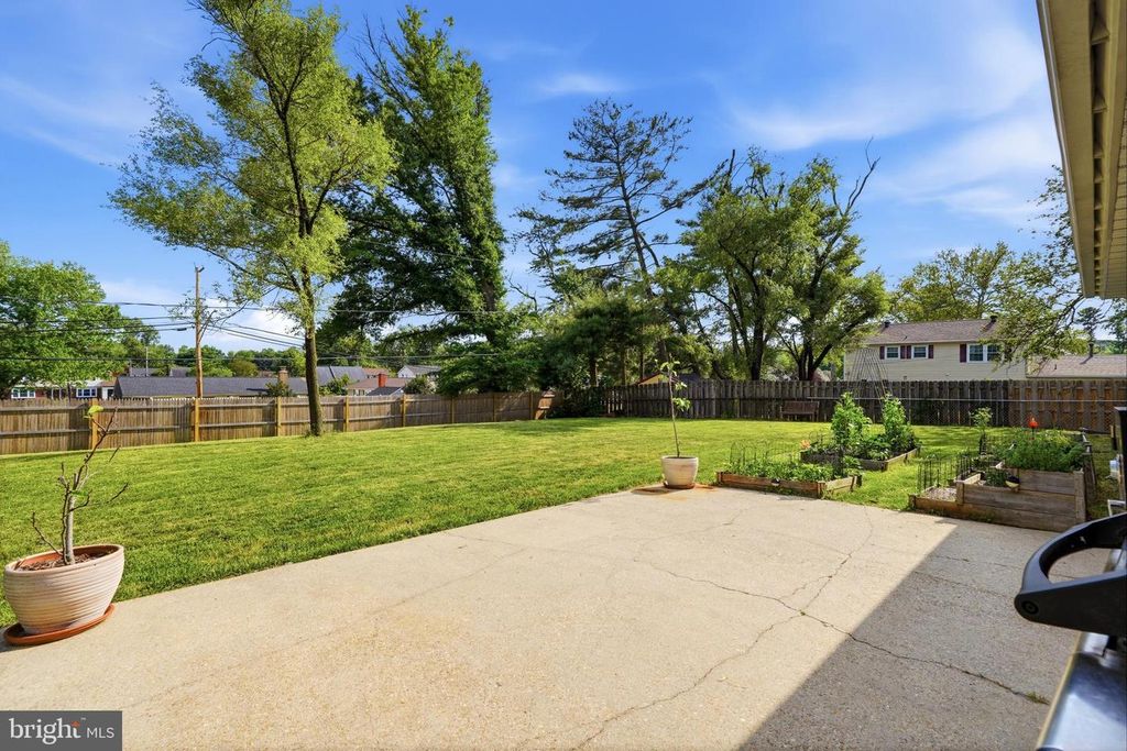 Image 37 of property listing at 3826 WINCHESTER LN, Bowie, MD 20715