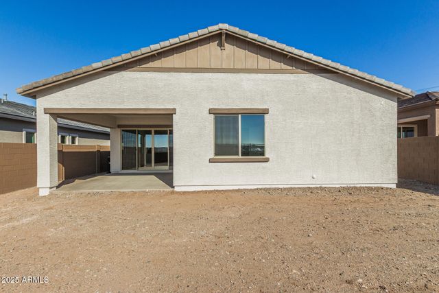 16961 W DESERT Lane, Goodyear, AZ 85338