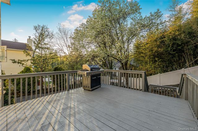 145 Walworth Avenue, White Plains, NY 10606