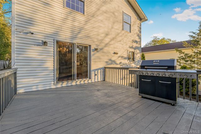 145 Walworth Avenue, White Plains, NY 10606