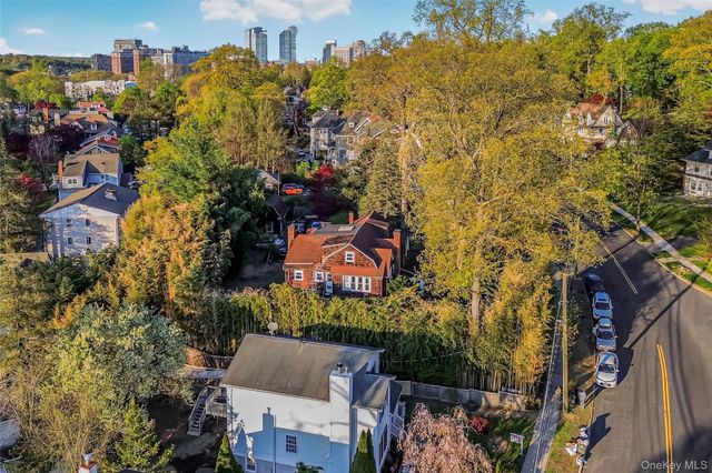 145 Walworth Avenue, White Plains, NY 10606
