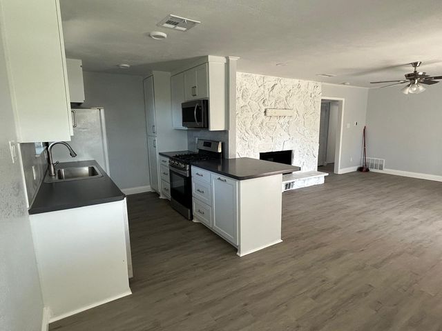 9029 Glenn Drive, White Settlement, TX 76108