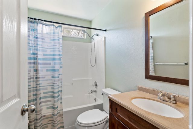 448 CHRISTINE WAY, Kaysville, UT 84037