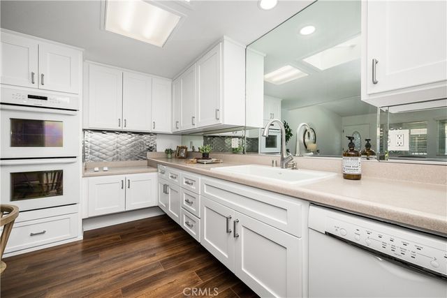 13790 Saint Andrews M-1 Drive 54J, Seal Beach, CA 90740