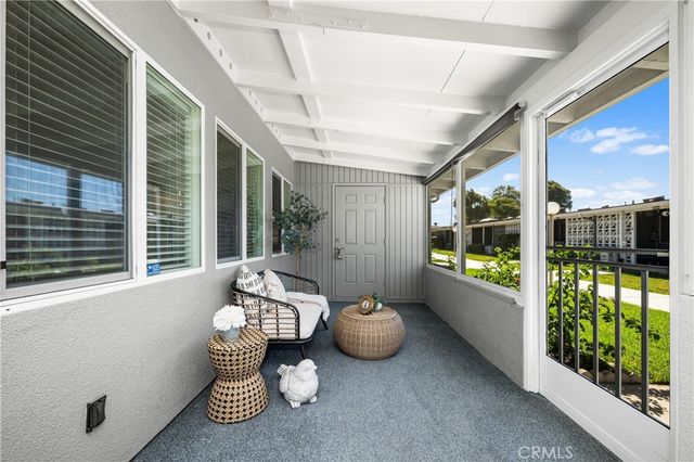 13790 Saint Andrews M-1 Drive 54J, Seal Beach, CA 90740