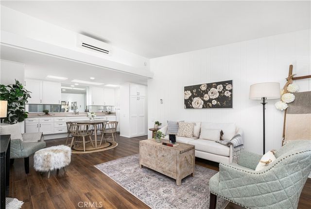 13790 Saint Andrews M-1 Drive 54J, Seal Beach, CA 90740