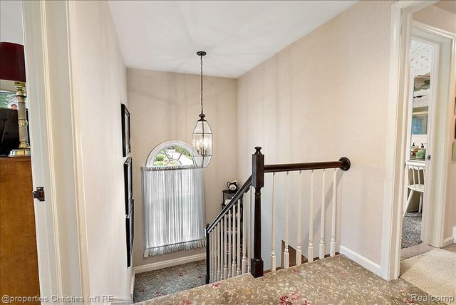 341 Westwood Drive, Bloomfield Hills, MI 48301