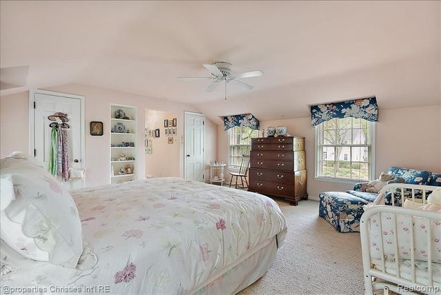 341 Westwood Drive, Bloomfield Hills, MI 48301