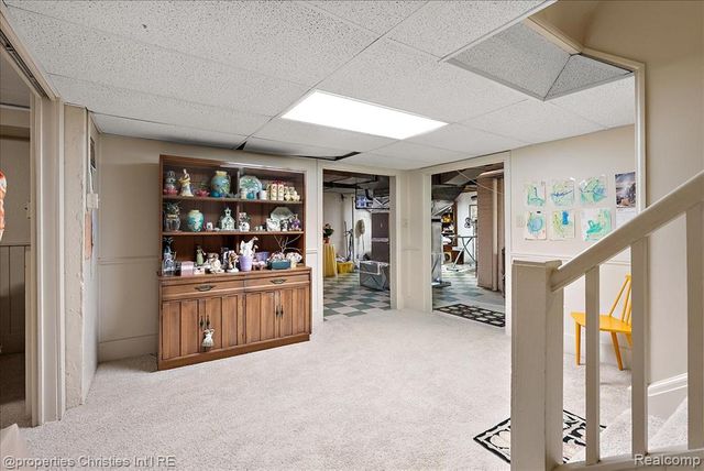 341 Westwood Drive, Bloomfield Hills, MI 48301