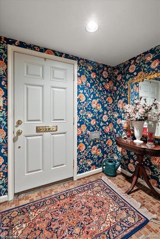 341 Westwood Drive, Bloomfield Hills, MI 48301