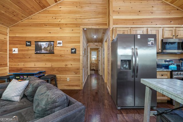 132 Lanes Way, Murphy, NC 28906
