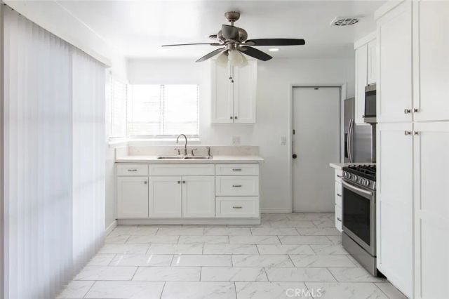 11261 Palmwood, Garden Grove, CA 92840