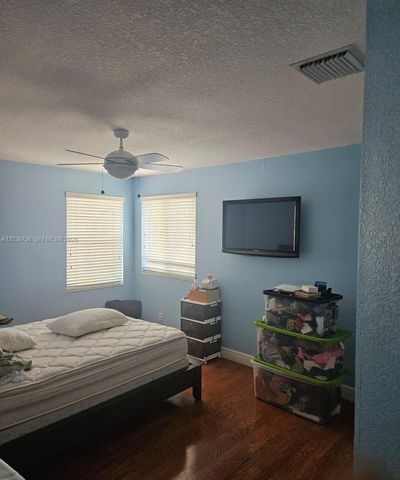 13382 Lakepointe Circle 0, Cooper City, FL 33330