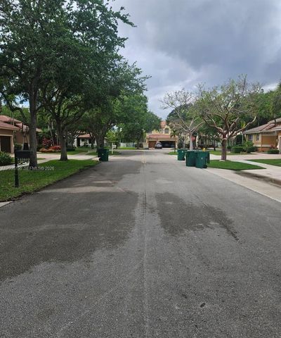 13382 Lakepointe Circle 0, Cooper City, FL 33330