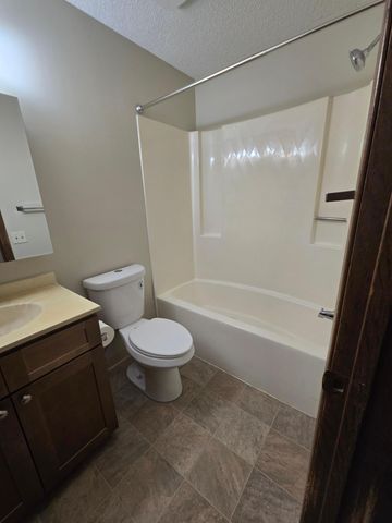 3425 Golfview Drive 115, Eagan, MN 55123