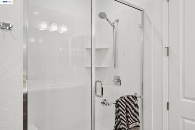 5606 Glass Rd, Dublin, CA 94568