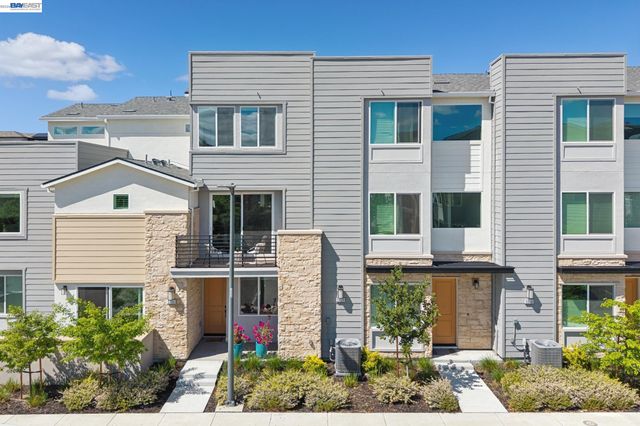 5606 Glass Rd, Dublin, CA 94568