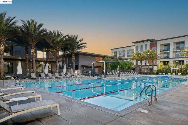 5606 Glass Rd, Dublin, CA 94568