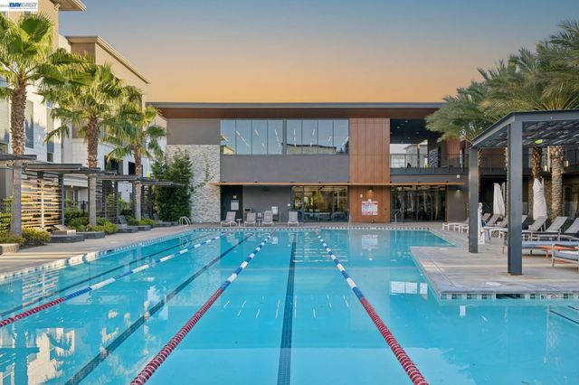 5606 Glass Rd, Dublin, CA 94568