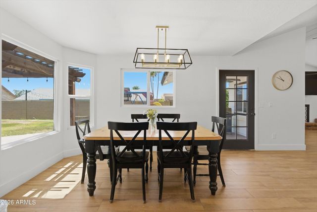 1655 E GLADE Avenue, Mesa, AZ 85204